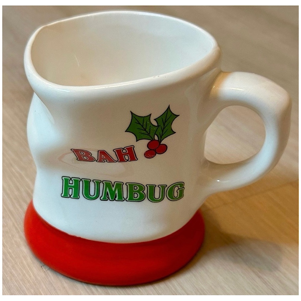 Vintage Enesco Bah Humbug Christmas Mug Holiday Coffee Cup Red Base